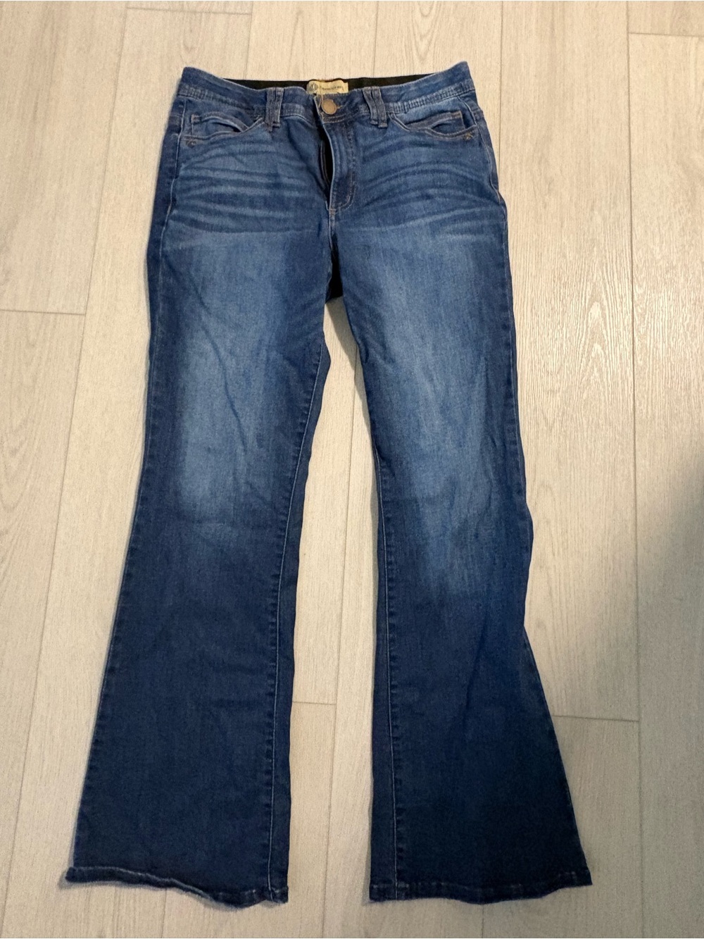 Women's Mid-Rise Flared Jeans - Blue